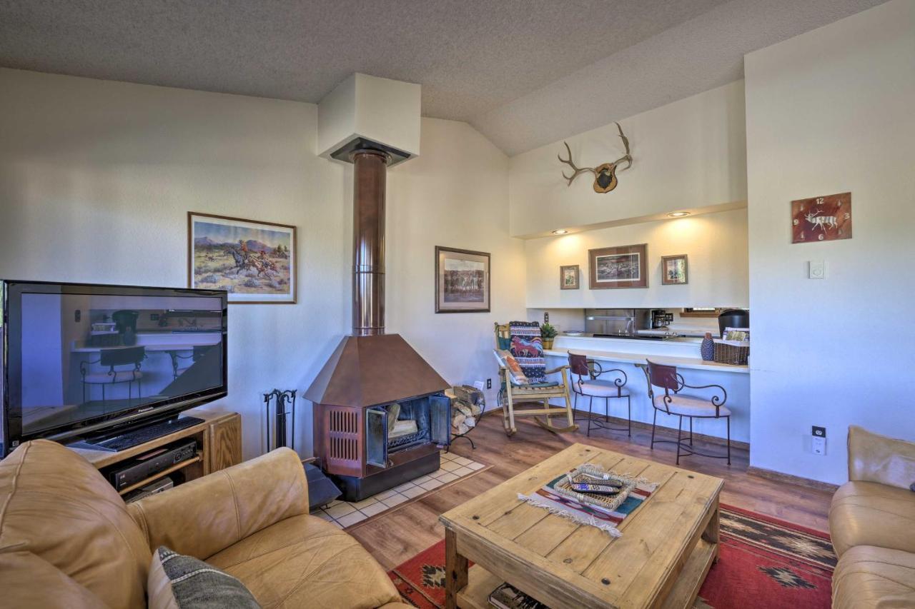Cozy Pagosa Condo Stunning Mountain And Lake Views! พาโกซาสปริงส์ ภายนอก รูปภาพ